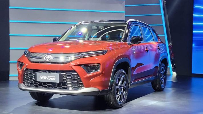 Toyota ra mắt ‘Tiểu Fortuner’ mới: Giá 307 triệu, lấn lướt Hyundai Creta và Kia Seltos về mọi mặt