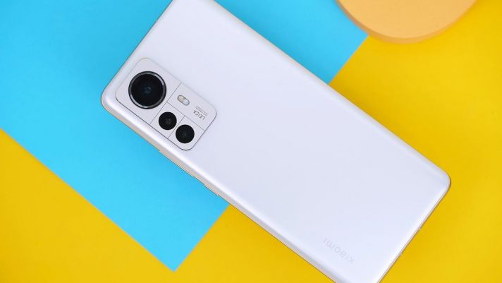 Mở hộp Xiaomi 12S Pro: Chiếc flagship với màn 2K tốt nhất từ trước đến nay của Xiaomi