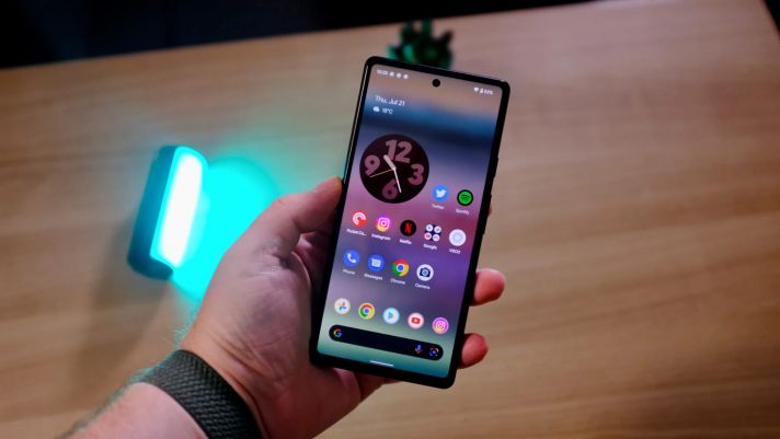 Nhiều người dùng Pixel 6a báo cáo gặp sự cố với cảm biến vân tay cho phép bất kỳ ai mở khóa thiết bị