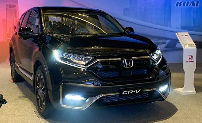 Giá xe Honda CR-V lăn bánh tháng 8/2022: Đủ hấp dẫn để đè bẹp Hyundai Tucson và Mazda CX-5