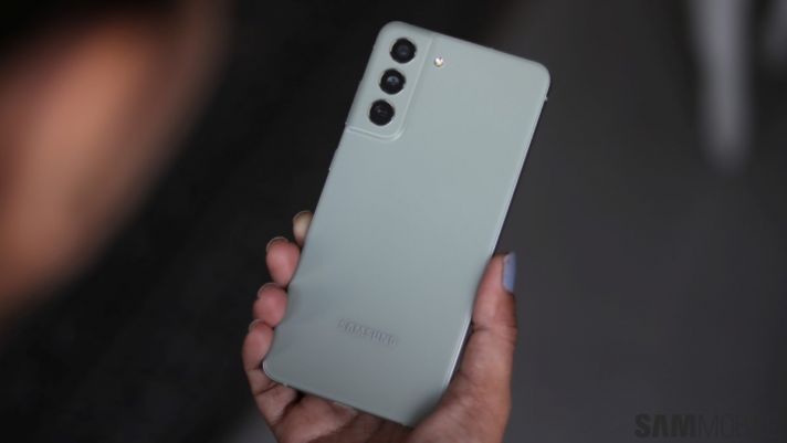Galaxy S21 FE chốt giá cuối tháng 8/2022 'rẻ đến khó tin', gieo sầu cho iPhone 11