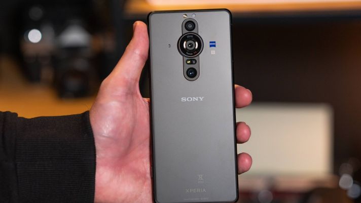 Ngỡ ngàng loạt smartphone Sony cấu hình khủng đe nẹt iPhone 14 tới bến đáng mua tháng 9/2022