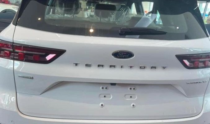 Ford Territory 2023 được trưng bày tại đại lý, chuẩn bị ra mắt vào ngày 10/10