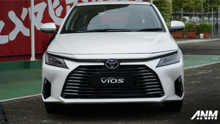 Tin xe 12/10: Toyota Vios 2023 ra mắt, cập nhật giá xe Honda SH mới nhất