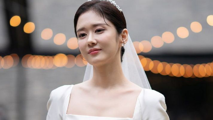 Jang Nara ngày càng xinh đẹp sau khi lấy chồng kém 6 tuổi