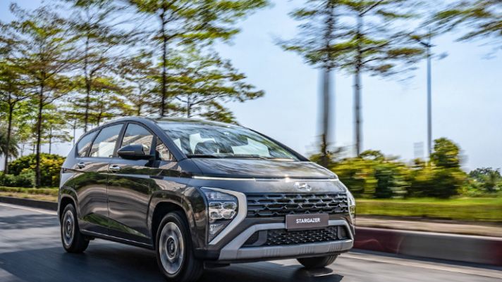 Giá lăn bánh Hyundai Stargazer ‘rẻ giật mình’, Mitsubishi Xpander lâm nguy