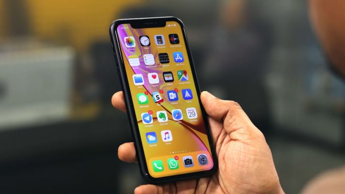 Có nên mua iPhone XR 128GB fullbox giá 13 triệu đồng?