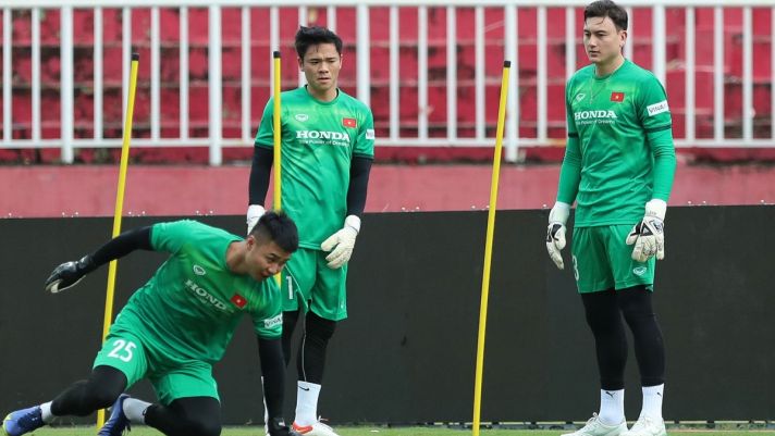 Thủ môn ĐT Việt Nam trở thành cầu thủ tự do, lộ bến đỗ mới sau V.League 2022
