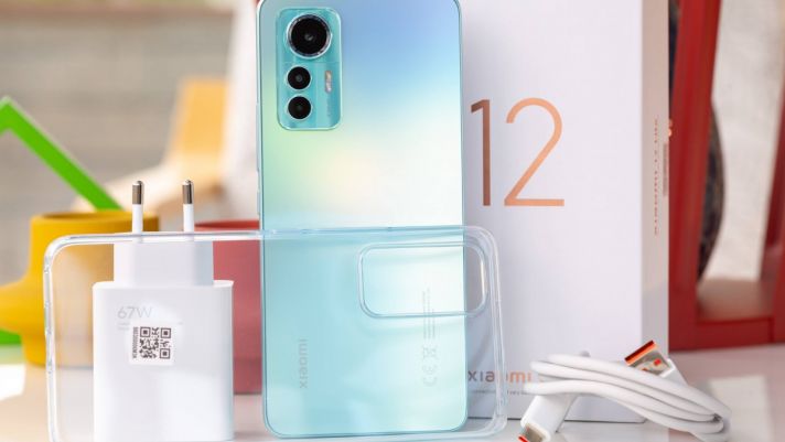 Giá Xiaomi 12 Lite mới nhất tháng 11, siêu phẩm đe nẹt cả iPhone 11 và Galaxy A73 5G nhờ giá rẻ 