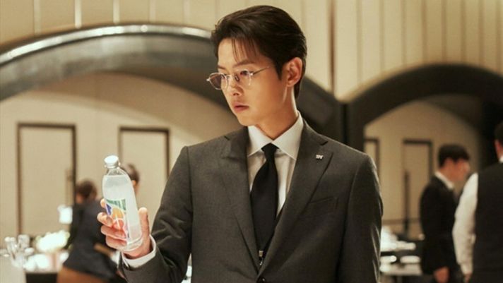 Rating ‘Cậu út nhà tài phiệt’ của Song Joong Ki bất ngờ giảm mạnh sau khi đạt liên tiếp kỉ lục