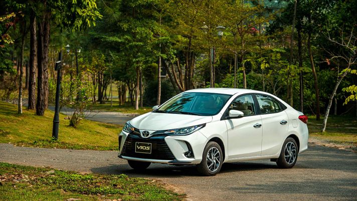 Bảng giá xe Toyota Vios mới nhất tháng 12: Xe 'ngon', giá mềm