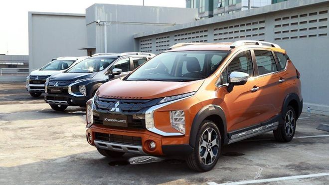 Giá xe Mitsubishi Xpander Cross lăn bánh tháng 12/2022: Chèn ép Suzuki XL7 bằng ưu đãi 20 triệu đồng