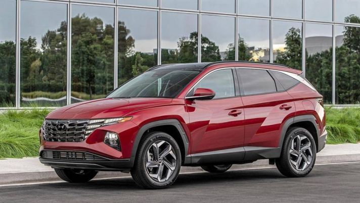Bảng giá xe Hyundai Tucson lăn bánh tháng 12/2022: Honda CR-V và Mazda CX-5 dè chừng
