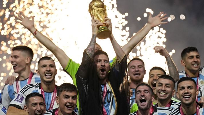 Messi đổi ý sau chức vô địch World Cup 2022, ĐT Argentina thở phào