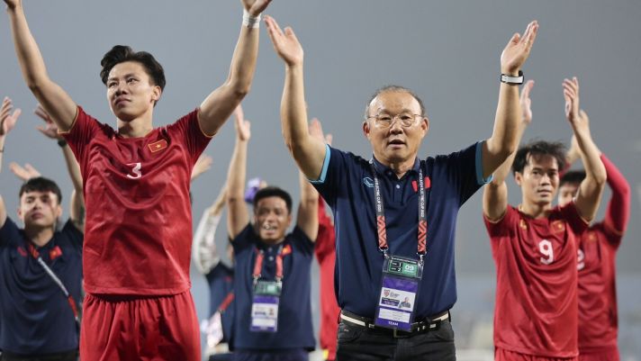 ĐT Việt Nam nhận 'bùa hộ mệnh', HLV Park Hang-seo được mở đường vô địch AFF Cup 2022
