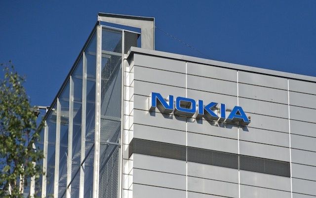 Không trực tiếp sản xuất điện thoại, Nokia vẫn kiếm tiền như nước nhờ hai lĩnh vực này