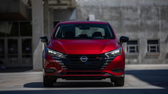Nissan Almera 2023 sắp có thêm bản tiết kiệm xăng, dễ khiến Hyundai Accent 'gục ngã'