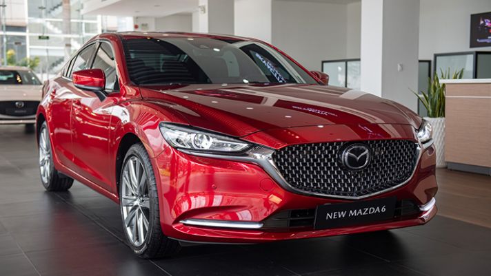 Giá xe Mazda6 lăn bánh tháng 2/2023: Đè bẹp hoàn toàn Toyota Camry và Kia K5 bằng ưu đãi cực khủng