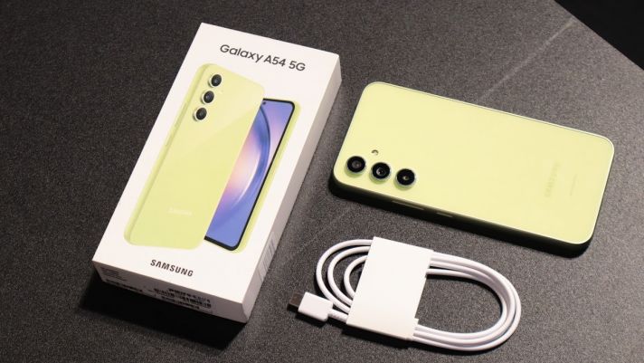 Trên tay nhanh Galaxy A54 5G vừa ra mắt, thiết kế mới mẻ, cao cấp, nâng cấp phần cứng ấn tượng