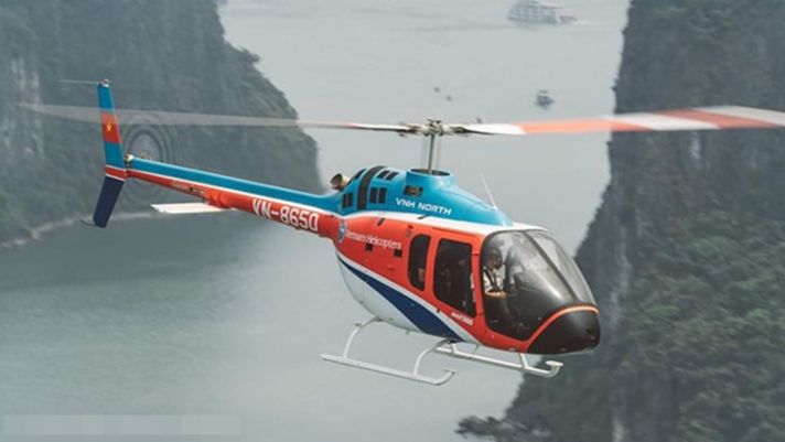 Mất liên lạc với máy bay trực thăng rơi tại Vịnh Hạ Long, 5 người bị nạn mới chỉ tìm thấy 2 người