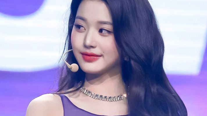 Netizen Hàn phẫn nộ vì nữ idol Jang Wonyoung (IVE) có dấu hiệu bị lạm dụng