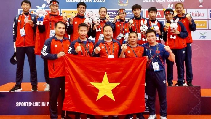 Tin nóng SEA Games 32 hôm nay: U22 Campuchia bị loại; Việt Nam bứt phá trên Bảng tổng sắp huy chương