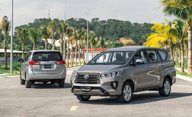 Giá lăn bánh Toyota Innova mới nhất tháng 5/2023 kèm ưu đãi kép, quyết ‘lật đổ’ Mitsubishi Xpander