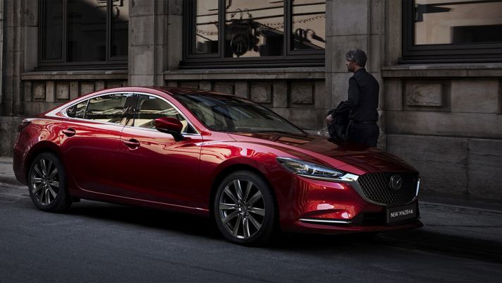 Giá xe Mazda6 lăn bánh tháng 5/2023: Giảm tới 100 triệu đồng, tham vọng ‘soán ngôi’ Toyota Camry
