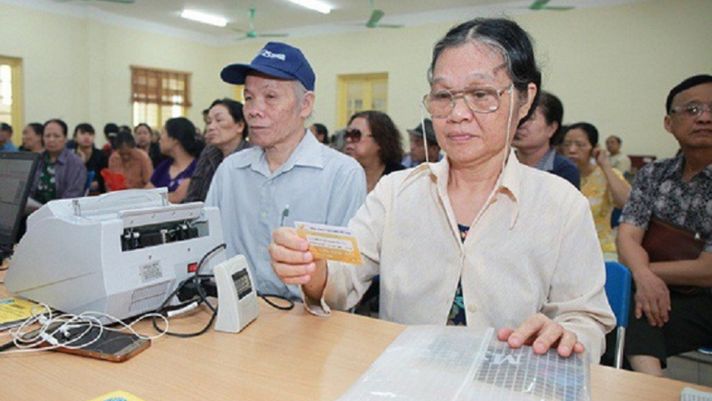 Tiết lộ mức lương hưu cao nhất Việt Nam hiện tại, choáng trước số tiền nhận hàng tháng