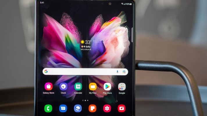 Chiếc Galaxy Z Fold3 256GB duy nhất còn sót lại giảm kỷ lục 19 triệu có đáng mua?