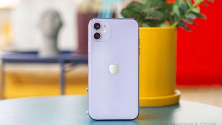 iPhone 11 giá chưa đến 10 triệu có một thứ khiến Galaxy S23 Ultra gục ngã trong tháng 6/2023