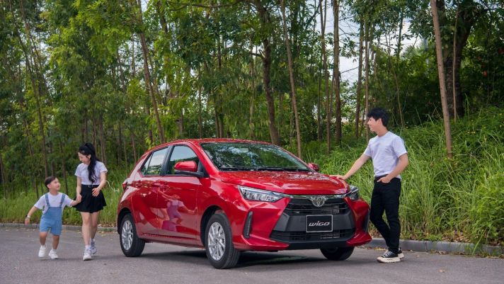 Tin xe trưa 12/6: Cận cảnh khắc tinh của Hyundai Grand i10 và Kia Morning tại đại lý Việt