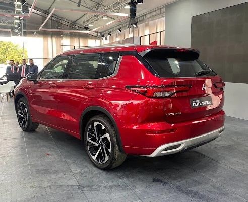 ‘Kẻ thách thức’ Mazda CX-5 bất ngờ xuất hiện tại Việt Nam, khiến Honda CR-V ‘mất ăn mất ngủ’