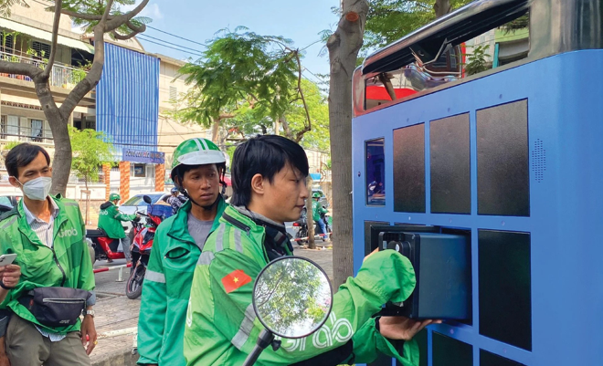 Giải pháp nào cho nhu cầu sạc xe máy điện của người dùng Việt Nam