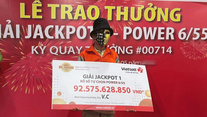 Làng xổ số Vietlott ‘sôi sục’ về giải thưởng độc đắc gần 100 tỉ đồng