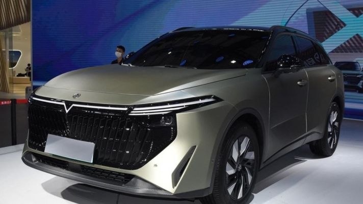 Honda CR-V ‘lo sốt vó’ trước mẫu SUV cỡ C ‘ngon-bổ-rẻ’ vừa ra mắt, giá chỉ từ 388 triệu đồng