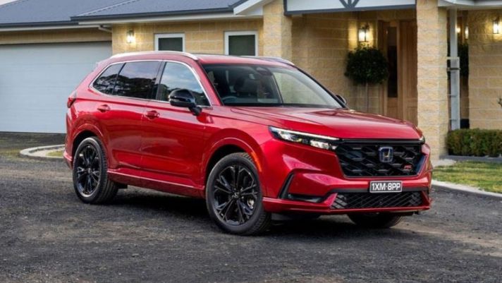 Honda CR-V 2024 trình làng với giá từ 679 triệu đồng, sẵn sàng ‘phân cao thấp’ với Mazda CX-5