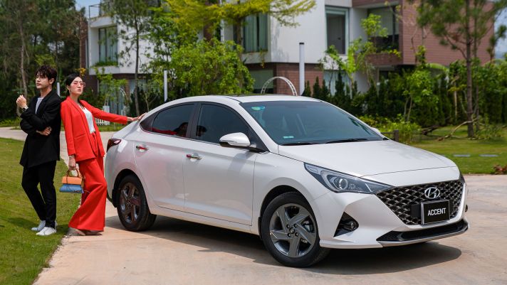 Giá lăn bánh Hyundai Accent đầu tháng 8/2023 rẻ ngỡ ngàng, Toyota Vios và Honda City 'lâm nguy'