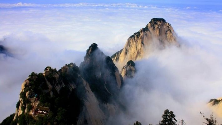 Ngọn núi thiêng được UNESCO công nhận là Di sản văn hóa thế giới, từng là nơi 12 đời vua tế trời