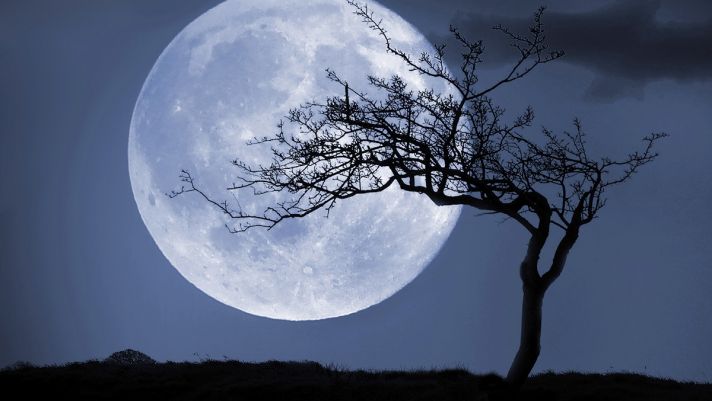 Nóng: Siêu trăng xanh hiếm nhất trong năm sẽ xuất hiện vào cuối tháng 8 này!