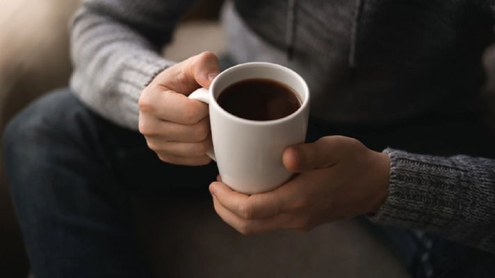 Sai lầm của giới trẻ khi quá lạm dụng cà phê: Các bệnh nguy hiểm 'chực chờ' bất cứ lúc nào! 