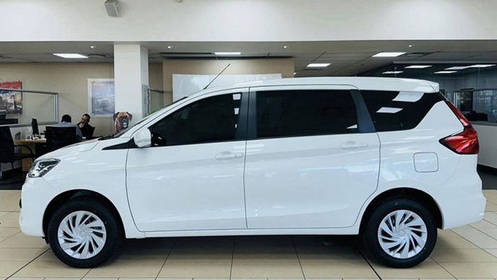 Tin xe hot 1/9: Mitsubishi Xpander ‘lép vế’ trước siêu phẩm MPV mới giá 292 triệu đồng của Toyota