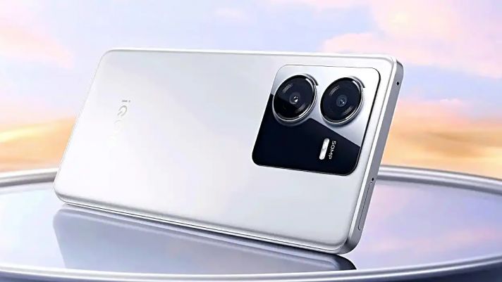 iQOO Z8x 5G ra mắt: Giá rẻ từ 4.3 triệu, màn xịn như iPhone 14 Pro Max, camera sánh ngang Galaxy S23