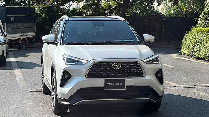 ‘Truyền nhân’ của Toyota Corolla Cross cập bến đại lý Việt, giá bán gây bất ngờ cho Hyundai Creta