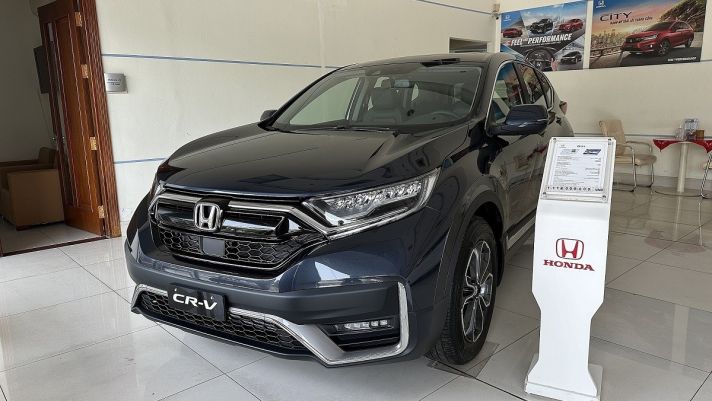 Honda CR-V 2024 chuẩn bị ra mắt: Đại lý ‘xả kho’ giảm 200 triệu đồng với CR-V đời cũ, giá siêu ‘mềm’