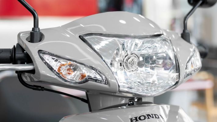 Cận cảnh Honda Wave Alpha phiên bản mới vừa về đại lý: Thiết kế đẹp long lanh, giá bán cực hấp dẫn