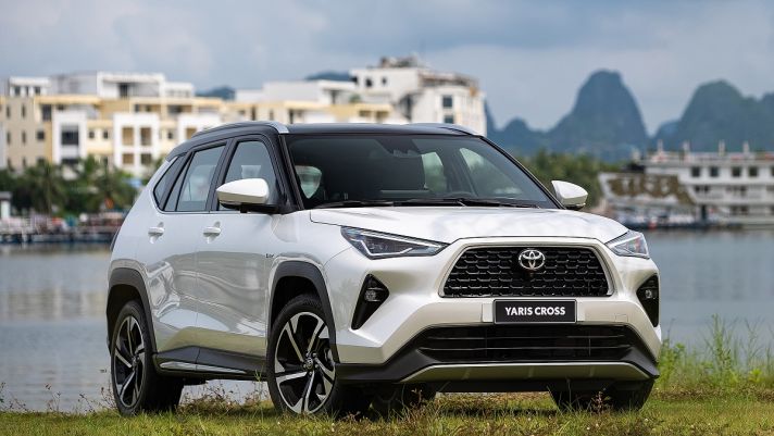 Toyota Yaris Cross tiếp tục nhận ưu đãi lớn chưa từng có: Giá rẻ ngang Hyundai Creta và Kia Seltos