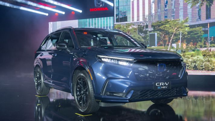 Giá 1,259 tỷ đồng, Honda CR-V e:HEV RS có gì nổi bật so với Mazda CX-5 và Hyundai Tucson?