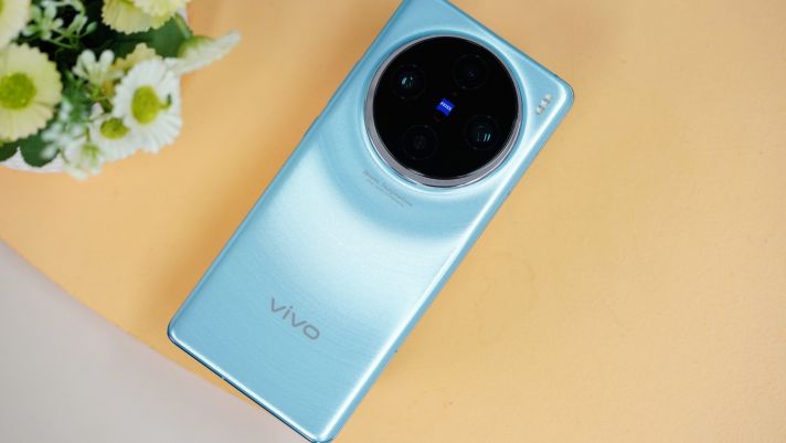 Mở hộp Vivo X100 Pro, thiết kế cực bắt mắt, mạnh hơn Galaxy S23 Ultra giá bán chỉ từ 16.7 triệu đồng