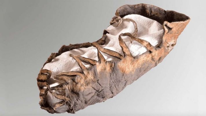 Xuất hiện bằng chứng dẫn đến giả thuyết con người đã đi giày từ cách đây 150.000 năm